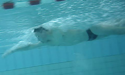 nageur-crawl-sous-marin